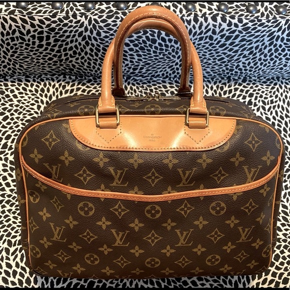 Louis Vuitton Handbags - LV DEAUVILLE ~ FINAL REDUCED PRICE